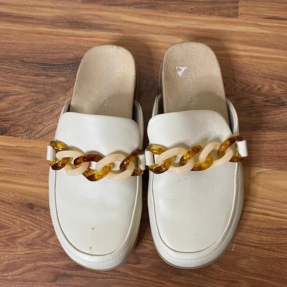 VIONIC Georgie Chain Detail Mule Clog Cream Leather Size 7.5 - Picture 5 of 11